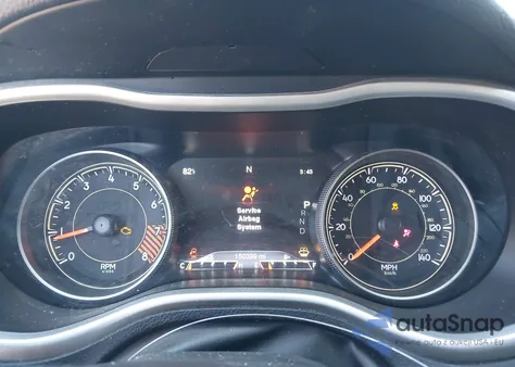 2015 Jeep Cherokee Trailhawk из США, поврежденный, VIN 1C4PJMBS2FW698926